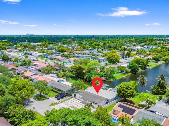 12870 SW 47th St, Miami FL 33175