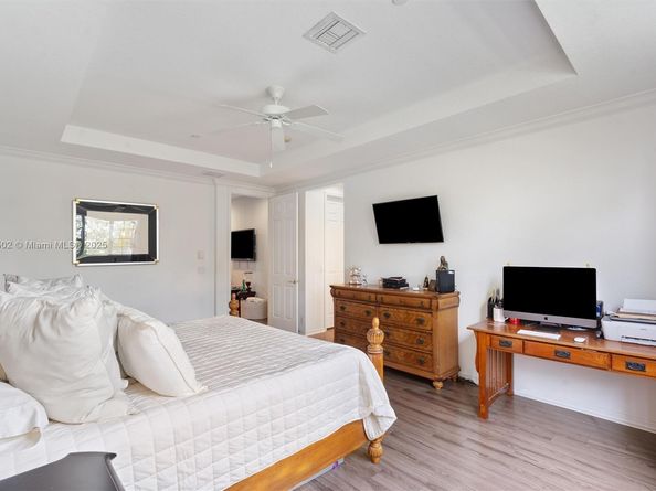 12 Nottingham Pl, Boynton Beach FL 33426