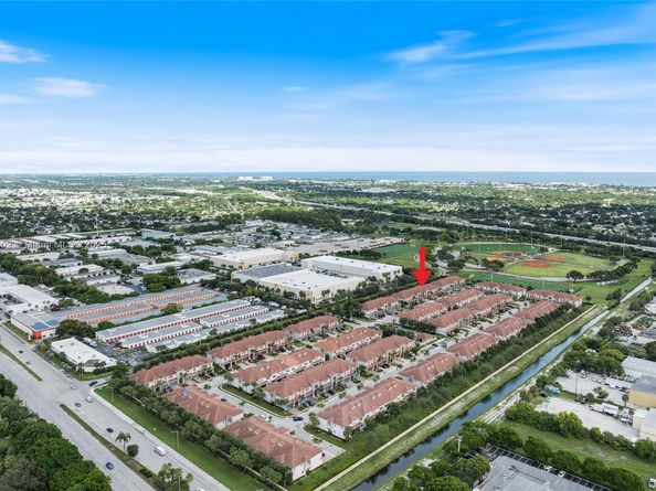 12 Nottingham Pl, Boynton Beach FL 33426