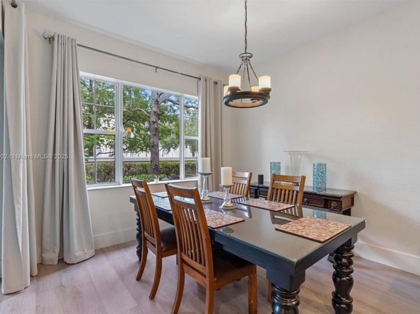 12 Nottingham Pl, Boynton Beach FL 33426