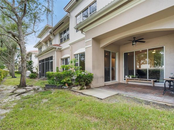 12 Nottingham Pl, Boynton Beach FL 33426