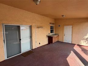 11249 SW 33rd Cir Pl, Miami FL 33165