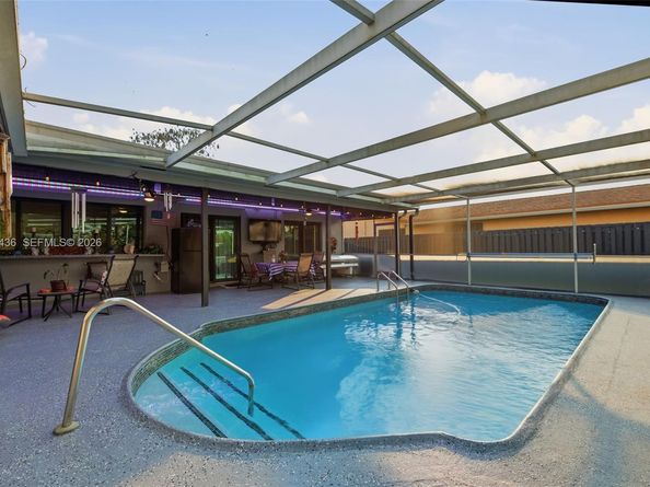 11435 NW 41st St, Sunrise FL 33323