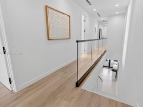 3084 Indiana St, Miami FL 33133