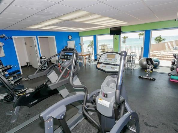 3111 N Ocean Dr 812, Hollywood FL 33019