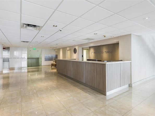 3111 N Ocean Dr 812, Hollywood FL 33019