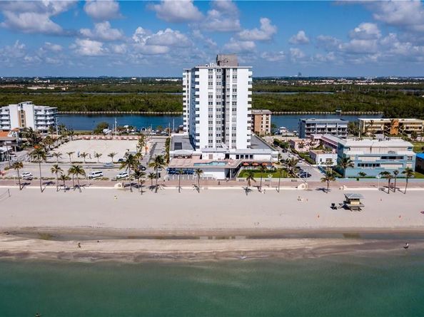 3111 N Ocean Dr 812, Hollywood FL 33019