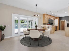 8300 SW 119th St, Miami FL 33156