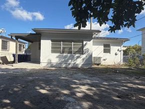 40 NW 62nd Ave, Miami FL 33126