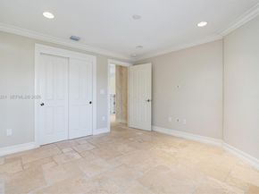 1701 SE 10th St, Fort Lauderdale FL 33316