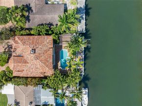 1701 SE 10th St, Fort Lauderdale FL 33316