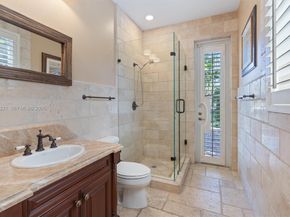 1701 SE 10th St, Fort Lauderdale FL 33316