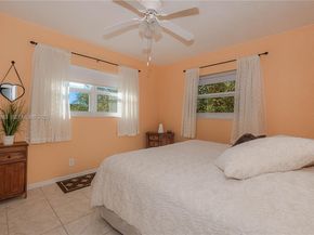 4805 NW 35th St 601, Lauderdale Lakes FL 33319
