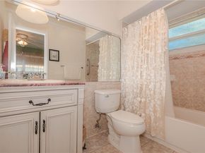 4805 NW 35th St 601, Lauderdale Lakes FL 33319