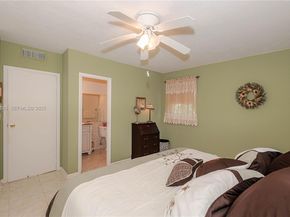 4805 NW 35th St 601, Lauderdale Lakes FL 33319