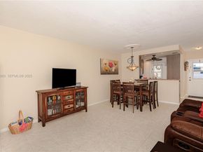 4805 NW 35th St 601, Lauderdale Lakes FL 33319