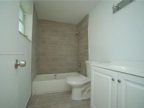 1419 N 16th Ct, Hollywood FL 33020