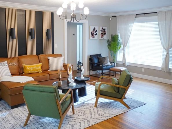 1419 N 16th Ct, Hollywood FL 33020