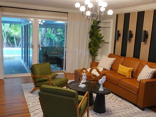 1419 N 16th Ct, Hollywood FL 33020