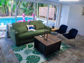 1419 N 16th Ct, Hollywood FL 33020