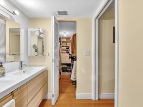 8850 SW 123rd Ct H201, Miami FL 33186