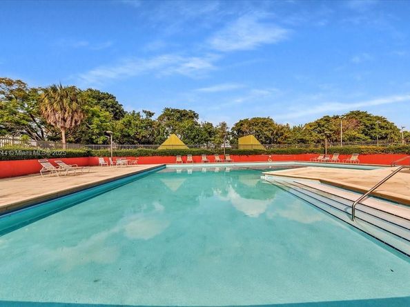 8850 SW 123rd Ct H201, Miami FL 33186