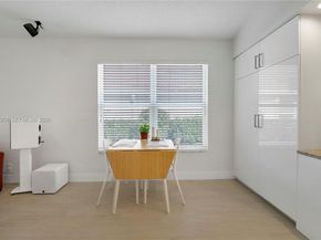 193 Bent Tree Dr, Palm Beach Gardens FL 33418