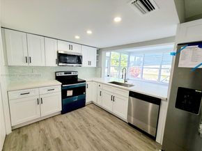 4230 NW 52nd Ave, Lauderdale Lakes FL 33319