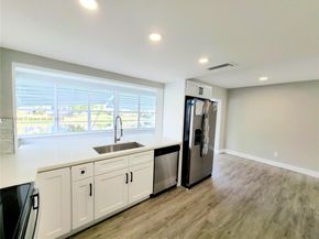 4230 NW 52nd Ave, Lauderdale Lakes FL 33319