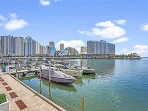 905 Brickell Bay Dr 1830, Miami FL 33131