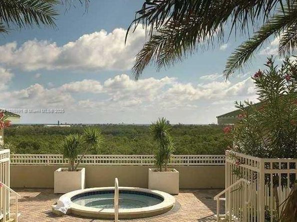 350 N Federal Hwy 1202, Boynton Beach FL 33435