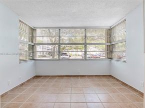 6500 Cypress Rd 107, Plantation FL 33317