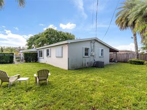 9981 SW 15th Ter, Miami FL 33174
