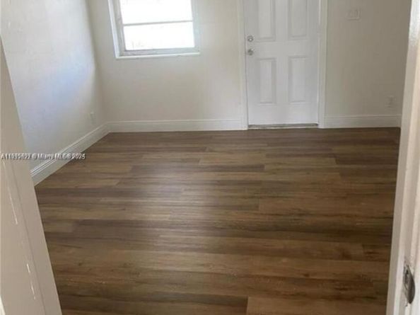 791 E 22nd St, Hialeah FL 33013