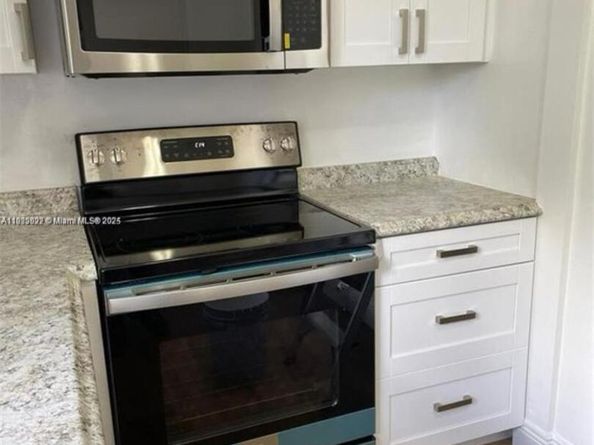 791 E 22nd St, Hialeah FL 33013