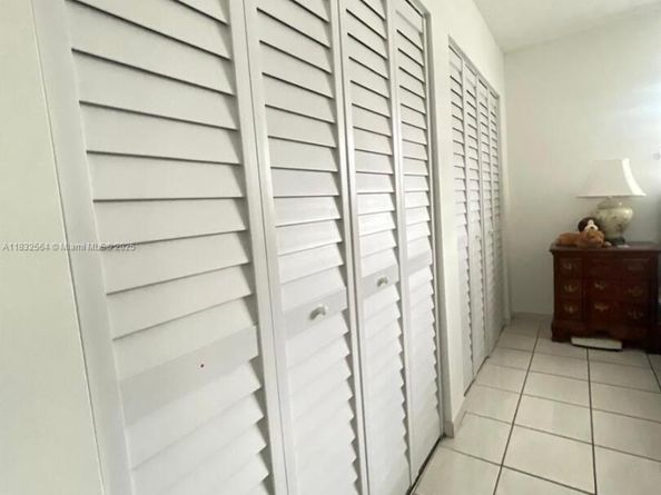 12057 SW 10th St 202, Miami FL 33184