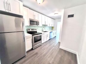3660 NE 166th St 409, North Miami Beach FL 33160