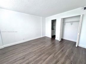 3660 NE 166th St 409, North Miami Beach FL 33160