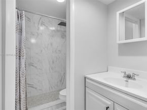 3815 SW 82nd Ave 41, Miami FL 33155