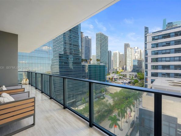 1451 Brickell Ave 1106, Miami FL 33131