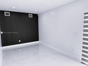 14801 NW 5th Ave, Miami FL 33168