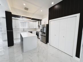 14801 NW 5th Ave, Miami FL 33168