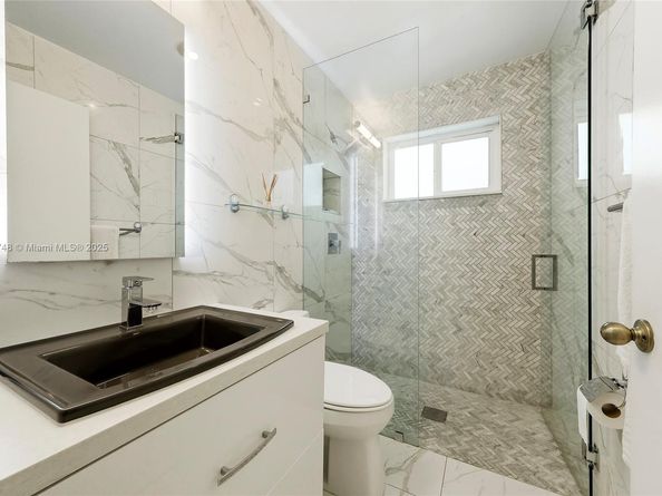 17914 SW 137th Pl, Miami FL 33177
