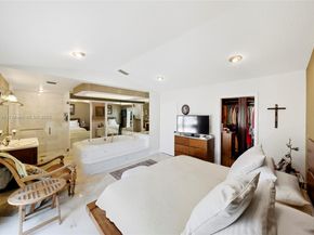17914 SW 137th Pl, Miami FL 33177