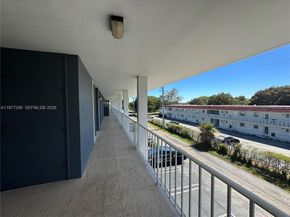 777 SE 2nd Avenue 307, Deerfield Beach FL 33441