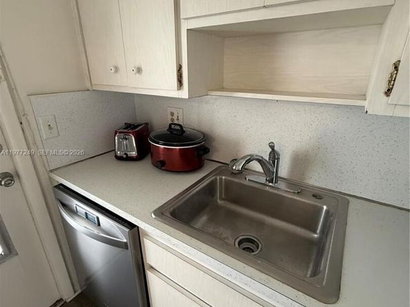 777 SE 2nd Avenue 307, Deerfield Beach FL 33441