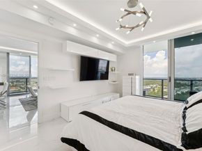 16385 Biscayne Blvd 3001, North Miami Beach FL 33160