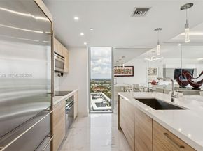 16385 Biscayne Blvd 3001, North Miami Beach FL 33160