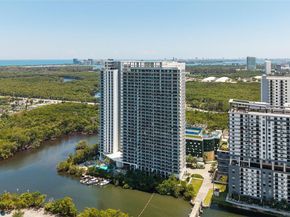 16385 Biscayne Blvd 3001, North Miami Beach FL 33160