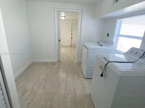 621 Glenn Pkwy, Hollywood FL 33021